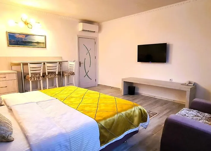 Aparthotel Olympus Plaza - Spa & Indoor Pool