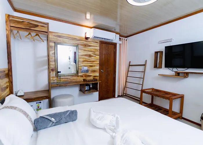 Velaavani - Turtle Hive Dhiffushi