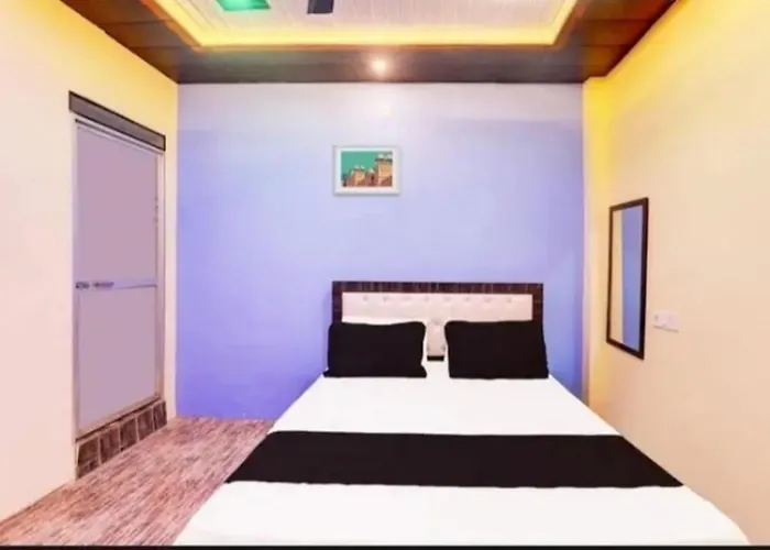 Hotel New Residency Near Ram Mandir