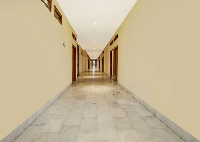Hotel O Government Hospital Virajpet