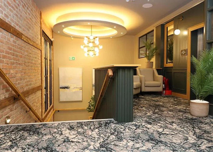 The Maiden City Hotel