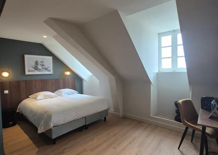 Hotel L'Hermine - Vannes Port De Plaisance