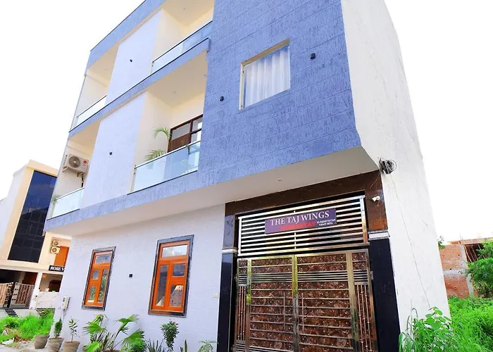 The Taj Wings Home Stay