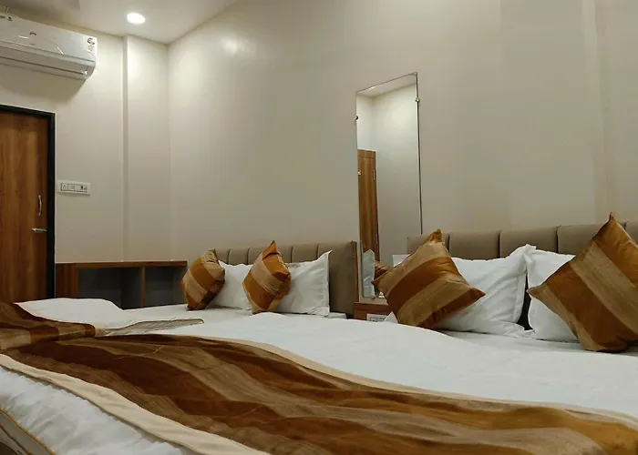Shri Shyamraj Hotel Ujjain