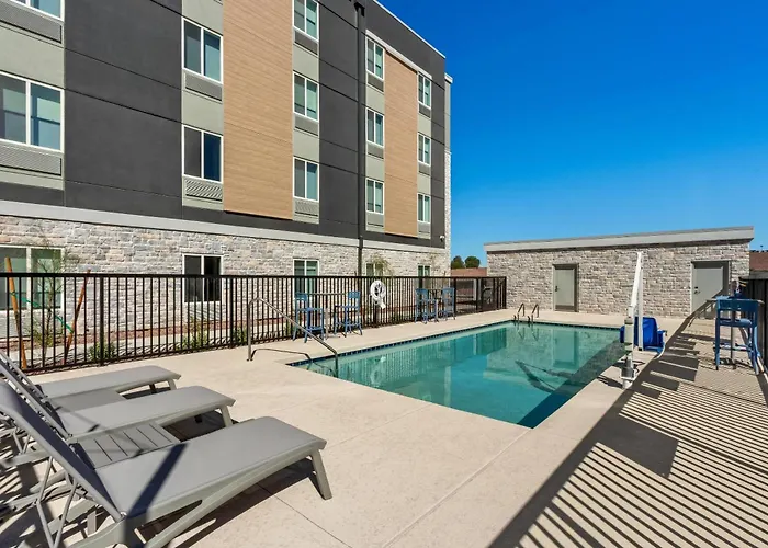 Everhome Suites Yuma East I-8 By Choice Hotels