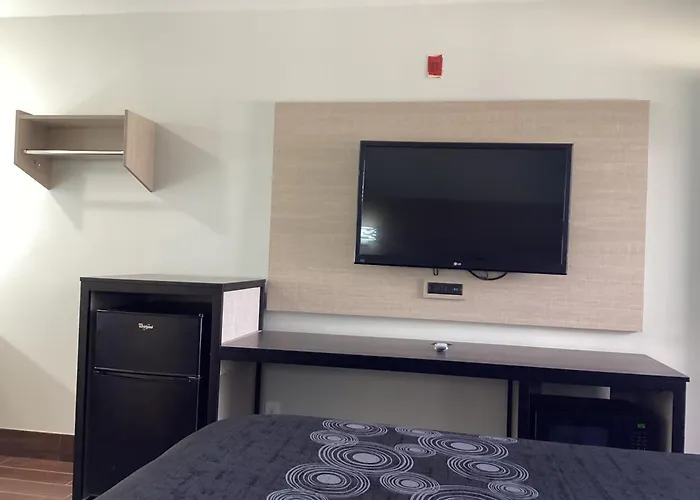Mayfair Inn Onratio Airport & Convention Center