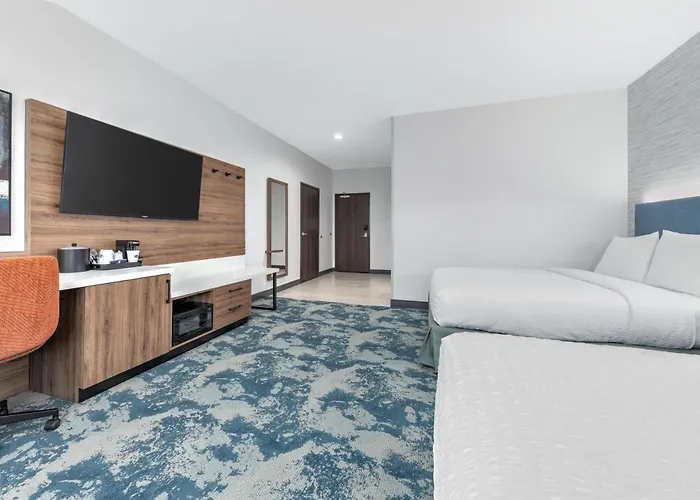 Hampton Inn & Suites Irving Hwy 183