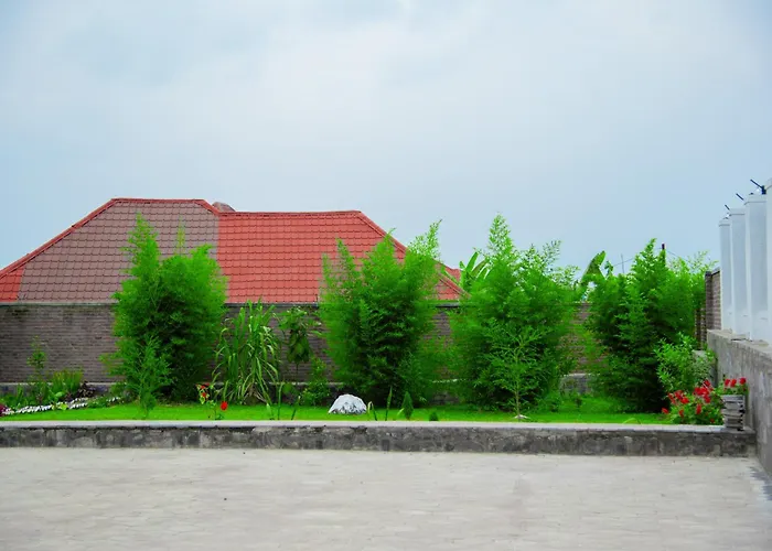 The Trekker'S Rest Lodge