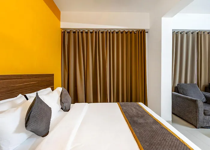 Hotel Acacia Yelahanka