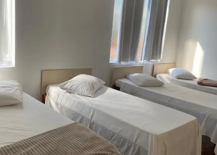 Hotel Lena