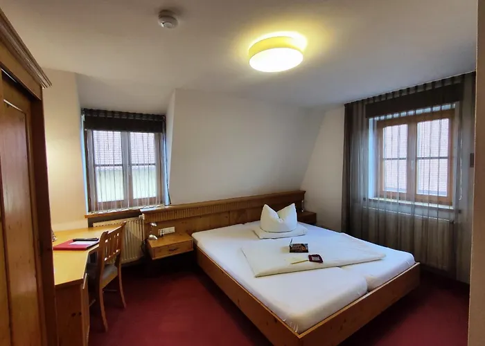 Zum Schnapsbrenner - Hotel garni