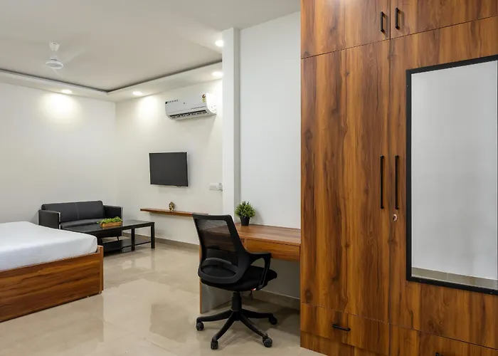 Wandr Golf Course Road, Near Cyber City, Gurugram
