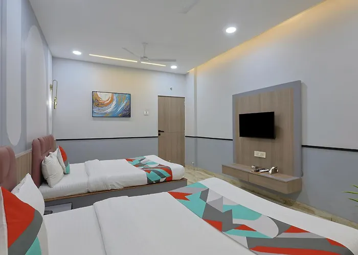 Hotel Shiv Vatika, Vesu