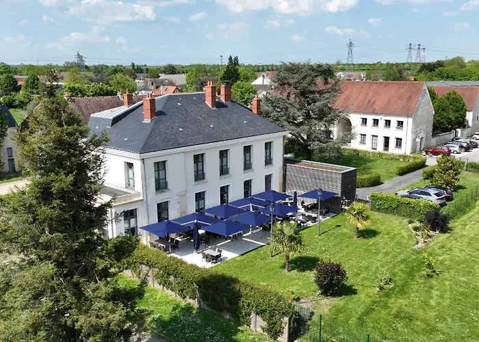 Auberge Du Chateau Bleu