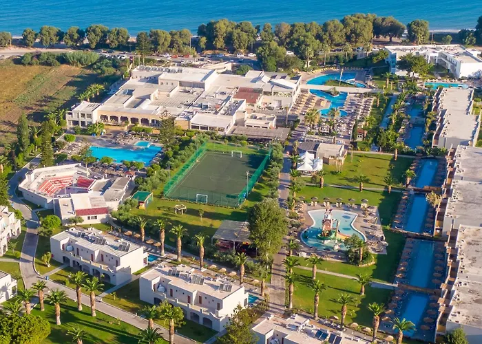 Akti Coast Club