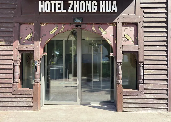 Hotel Zhong Hua