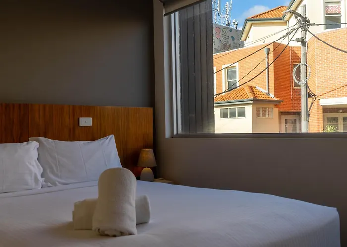 Cosmopolitan Hotel And Apartments