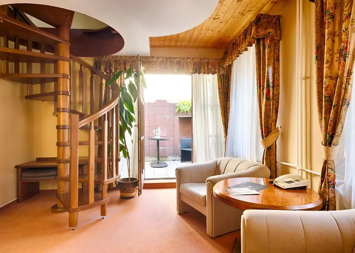 Hotel Concertino Zlatá Husa
