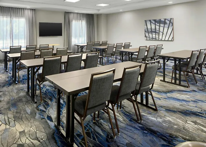 Fairfield Inn And Suites By Marriott South Boston