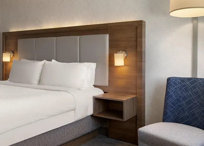 Holiday Inn Express Vancouver Airport-Richmond By Ihg