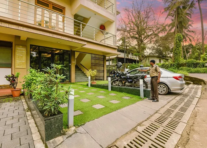Swarnam Hotel