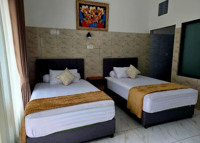 Kerti Beach Bungalow And Restaurant