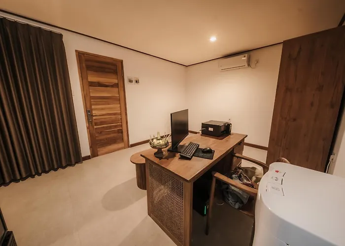Hiraya Uluwatu