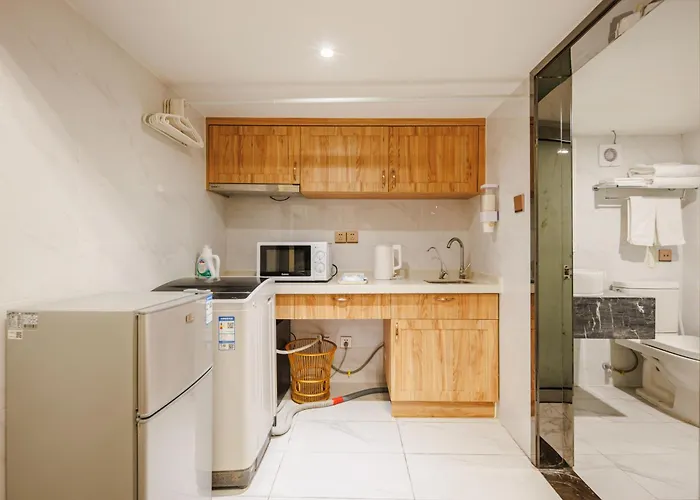 Seeu Designer Apartment - Qiaoxiang Metro, Futian Shenzhen