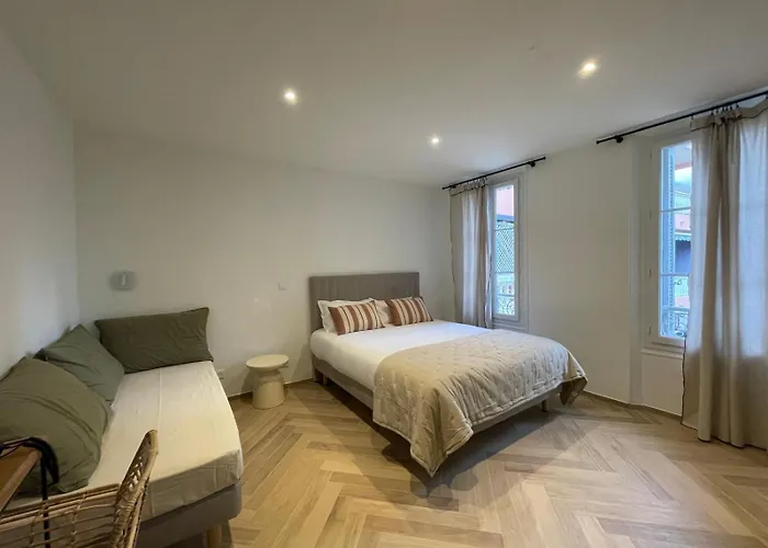 Hôtel Bon Abri - Maison Sanaryenne