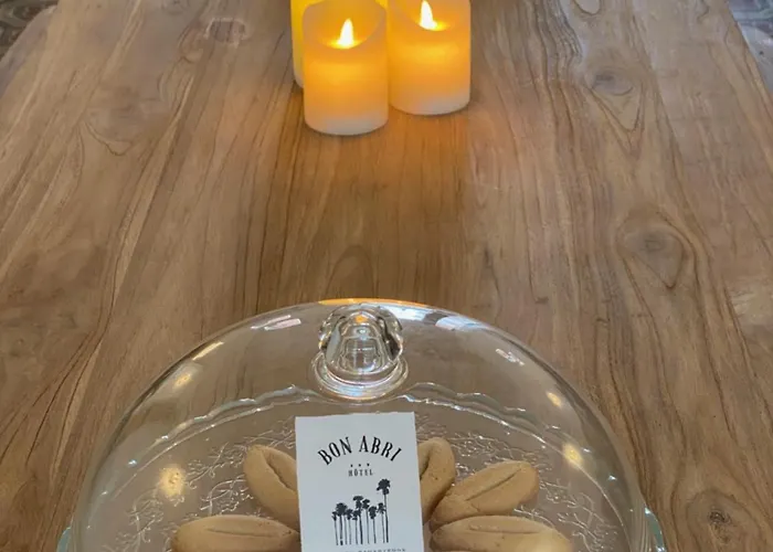Hotel Bon Abri - Maison Sanaryenne