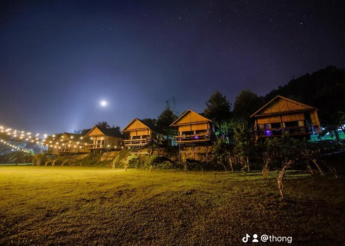 Phouphet Phoukham Lodge