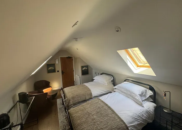 Stay At Plattens