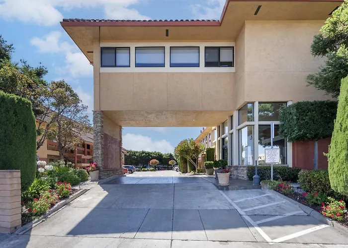 Best Western Plus Inn Of Hayward