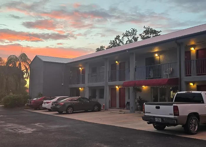 Lakeview Inn & Suites Okeechobee