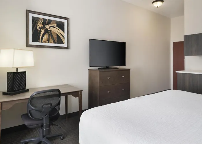 Best Western Plus Frontier Inn