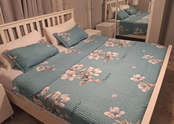 Nely y Pietro share apartment Punta Cana
