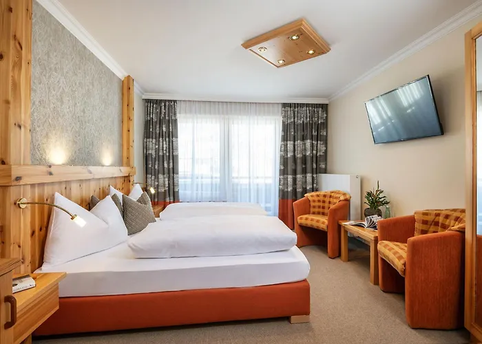 Hotel Garni Haus Tyrol