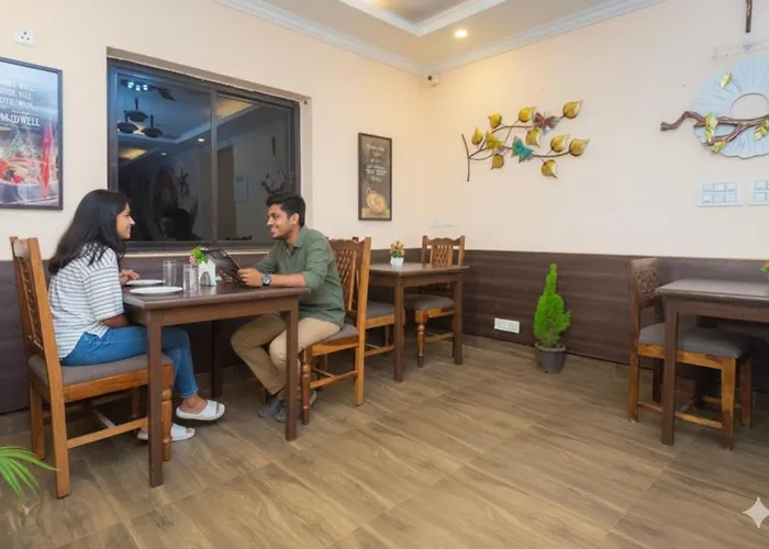 Hotel Spring Height Hotels Near Mall De Goa