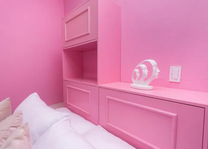 Hotel Chromatic