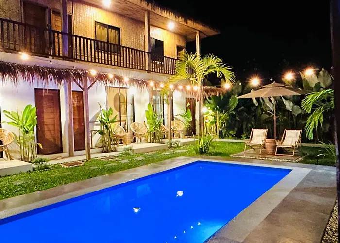 Lolas Villa El Nido