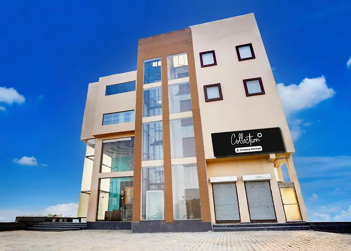 Collection O Surya Enclave Formerly Aroma Regency