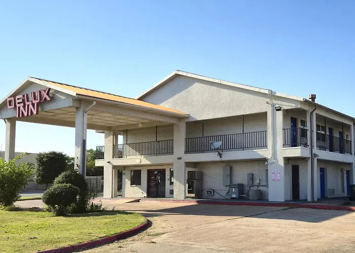 Deluxe Inn Motel By Oyo Grand Prairie Interstate 30