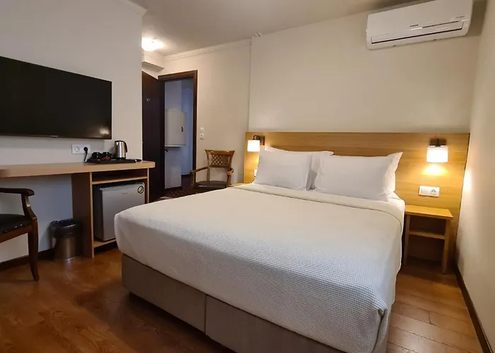 Likoria Hotel