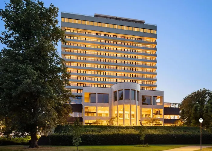 Comwell Hvide Hus Aalborg, Dolce By Wyndham Hotel