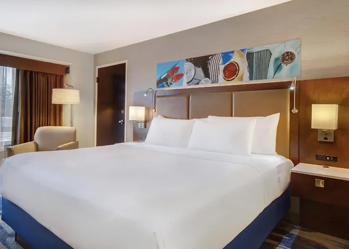 Crowne Plaza Auburn Hills By Ihg