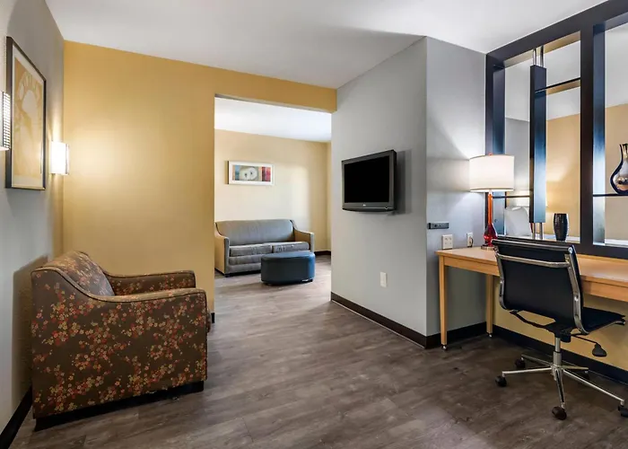 Cambria Hotel Ft Lauderdale, Airport South & Cruise Port