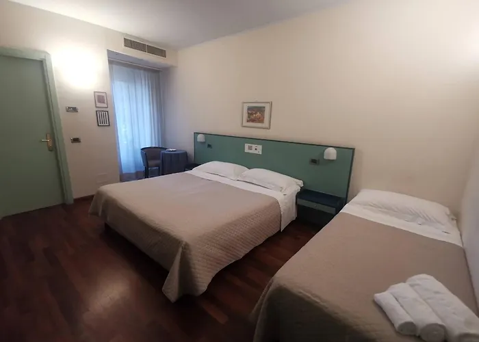 Deco Hotel