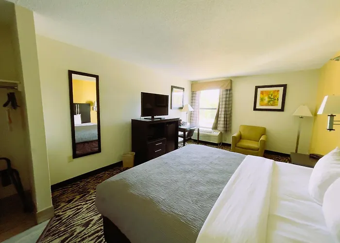 Quality Inn & Suites Clemmons I-40