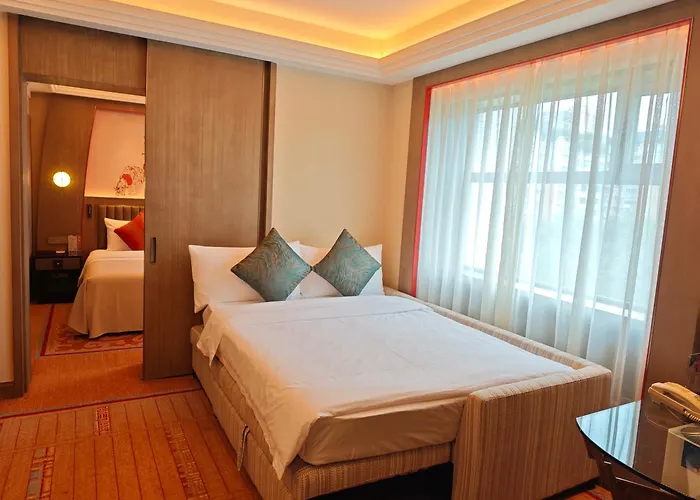 Chengdu Tibetan Hotel