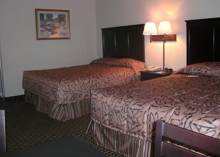Days Inn By Wyndham Norman